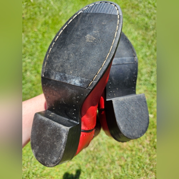 Masterson Boots Girl's Red 2.5 Warn but not much. - Picture 2 of 4